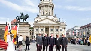 Bundesratspräsident Müller, Bundestagspräsident Lammert, Bundespräsident Köhler, Bundeskanzlerin Merkel, Bundesverfassungsgerichtspräsident Papier