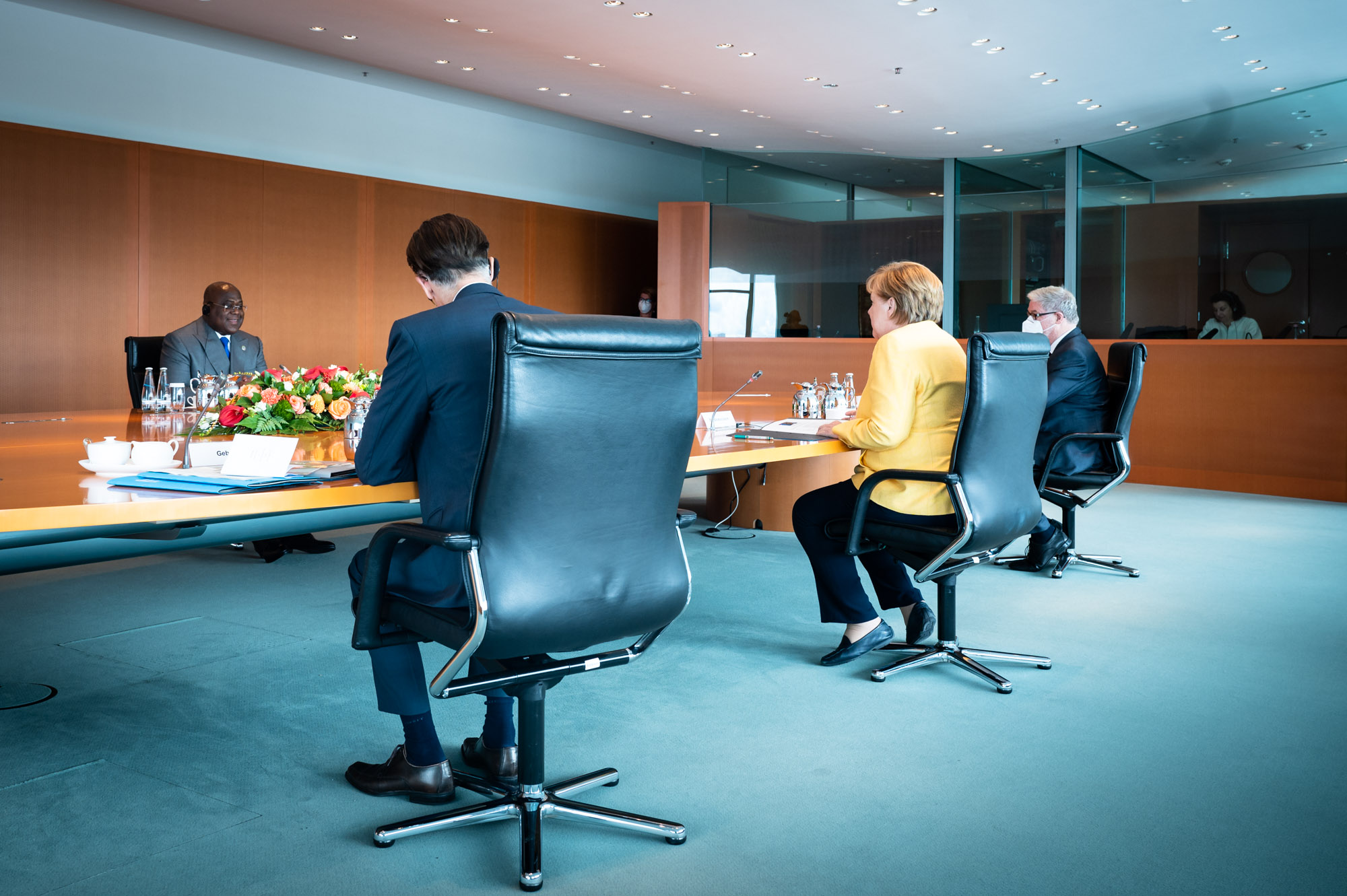 Bundeskanzlerin Angela Merkel im Gespräch mit dem Vorsittzenden der Afrikanischen Union, Felix Tshisekedi, anlässlich der Konferenz zum "G20 Compact with Africa".