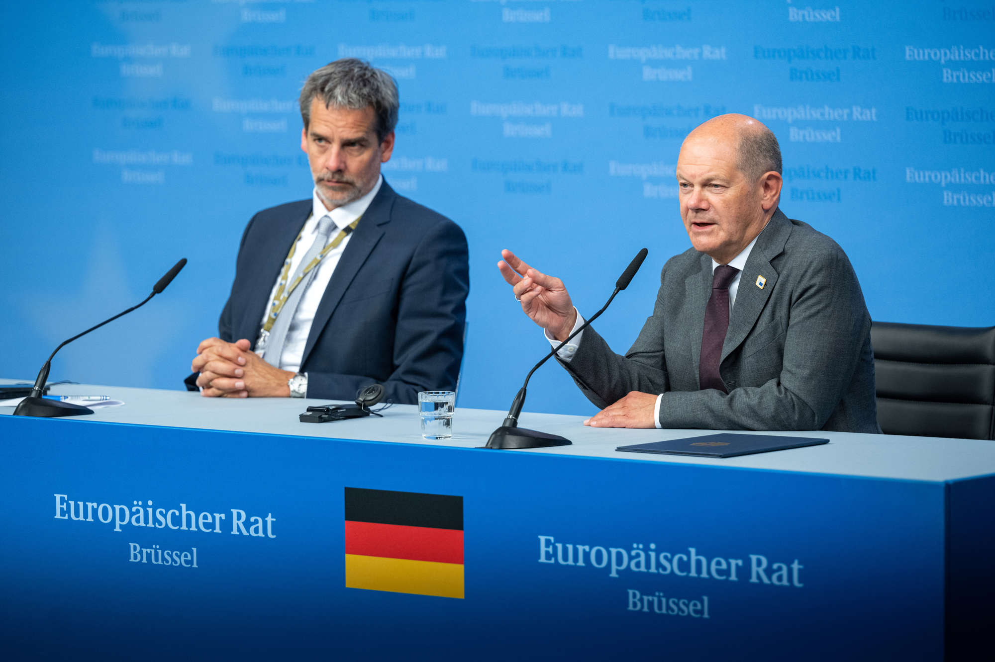 Bundeskanzler Olaf Scholz bei Pressekonferenz