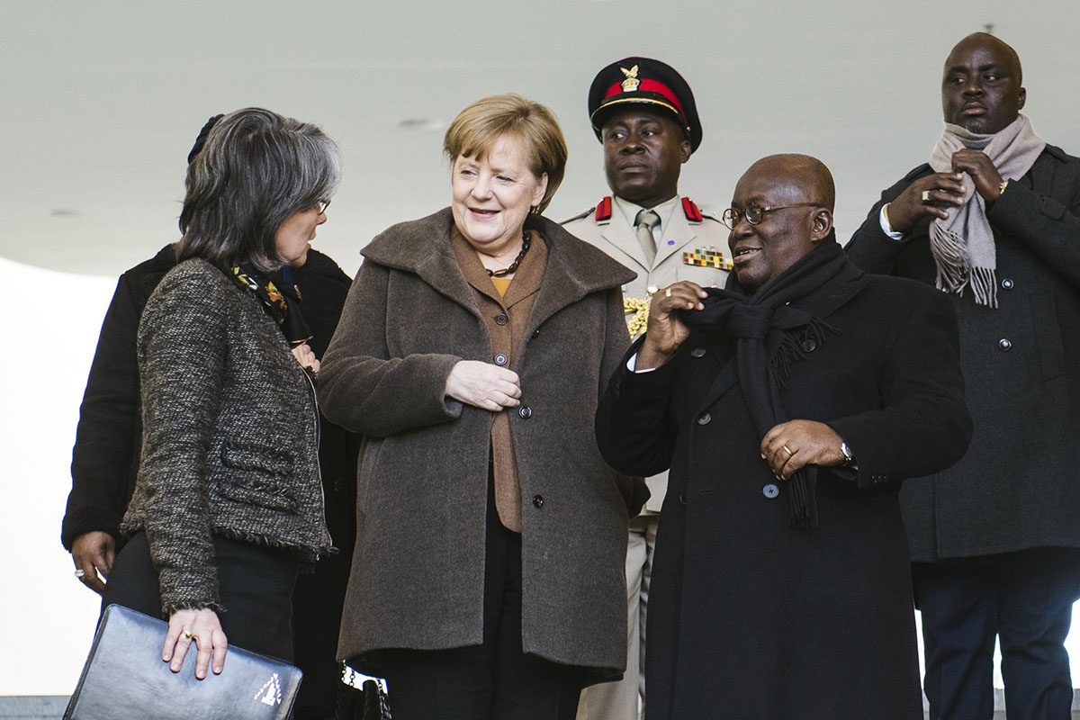 Bundeskanzlerin Angela Merkel im Gespräch mit dem Präsidenten der Republik Ghana, Nana Addo Dankwa Akufo-Addo.