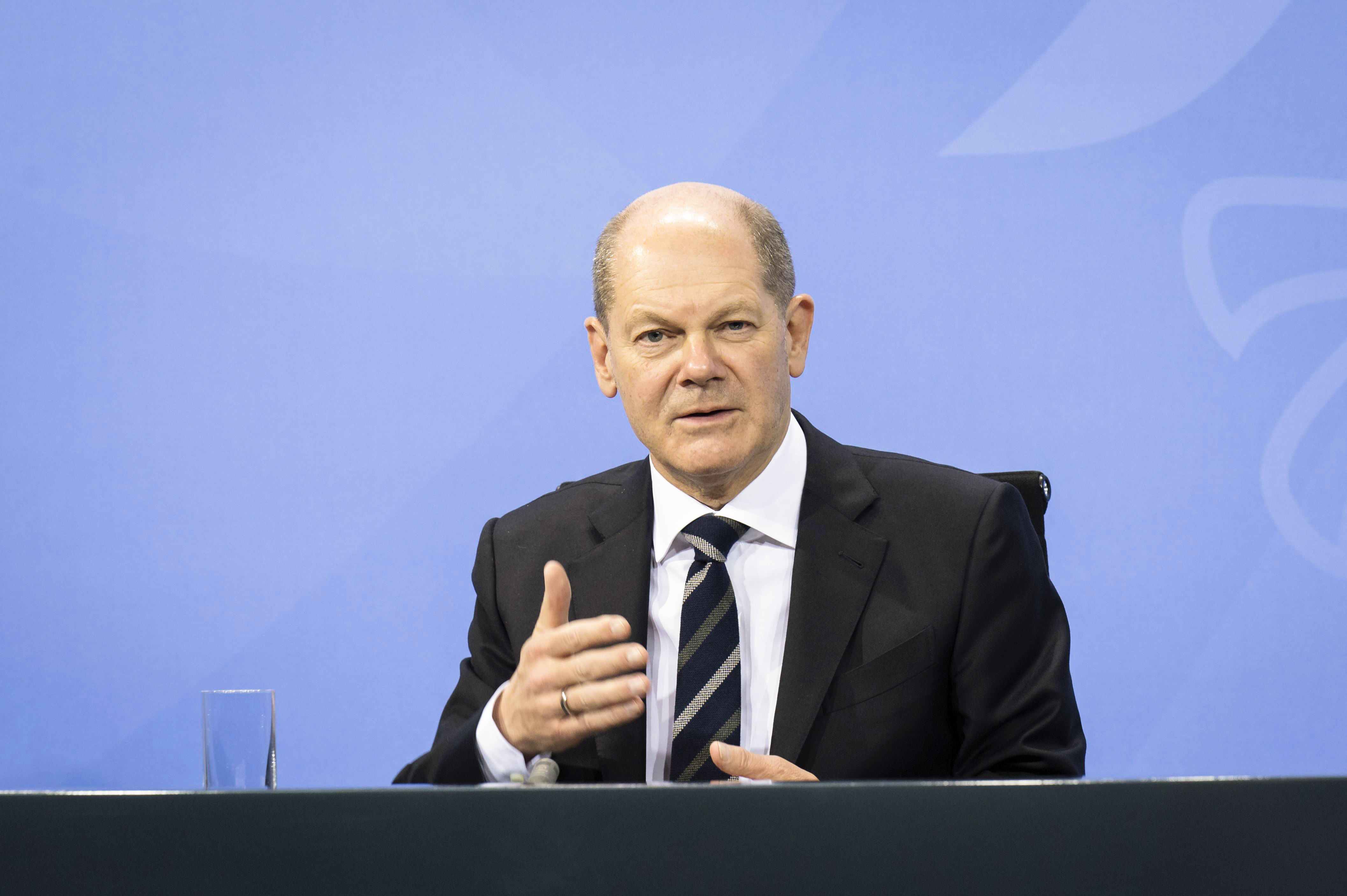 Bundeskanzler Olaf Scholz bei einer Pressekonferenz 