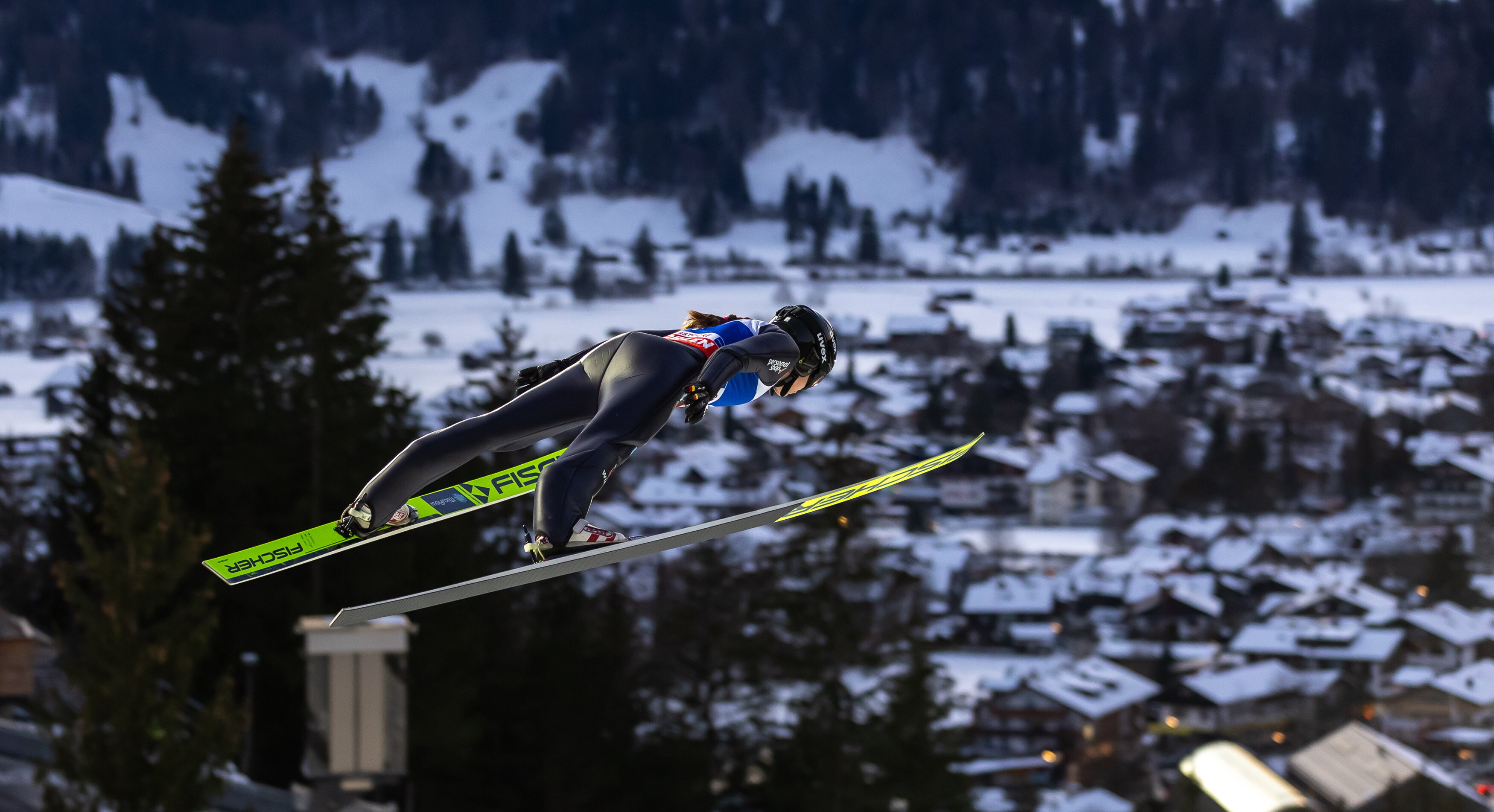 Agnes Reisch beim World Cup auf der Schattenbergschanze in Oberstdorf