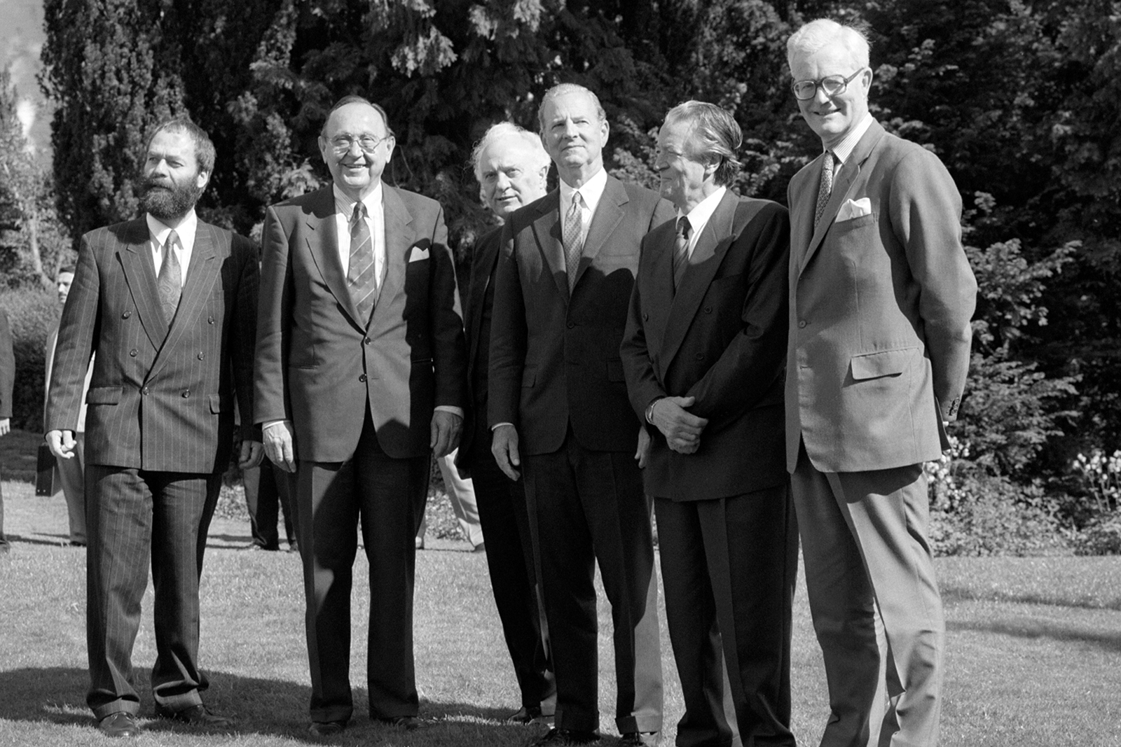 Erste Runde der „2 + 4-Gespräche“ am 5.5.1990 in Bonn. 