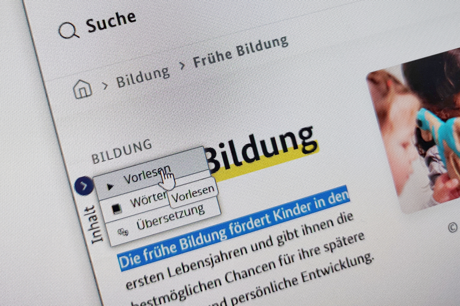 Foto einer Webseite mit Vorlesen-Funktion