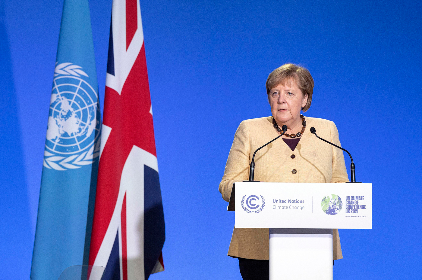 Bundeskanzlerin Angela Merkel spricht auf der Weltklimakonferenz COP26.