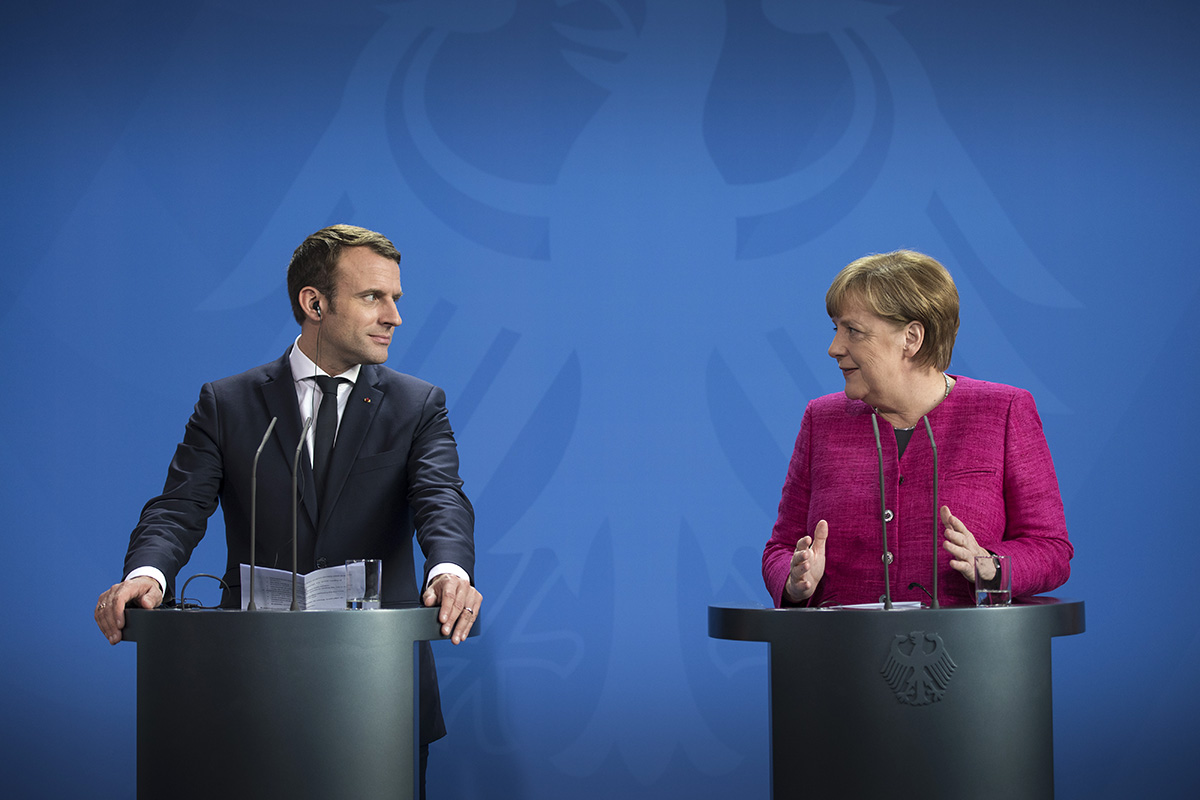 Bundeskanzlerin Angela Merkel und Frankreichs Präsident Emmanuel Macron im Bundeskanzleramt bei einer gemeinsamen Pressekonferenz.