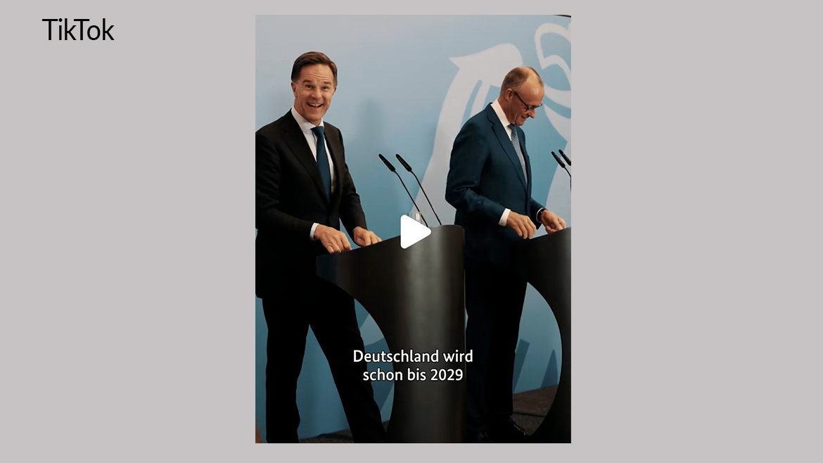 Bundeskanzler Friedrich Merz und NATO-Chef Mark Rutte an Mikrophonpulten.