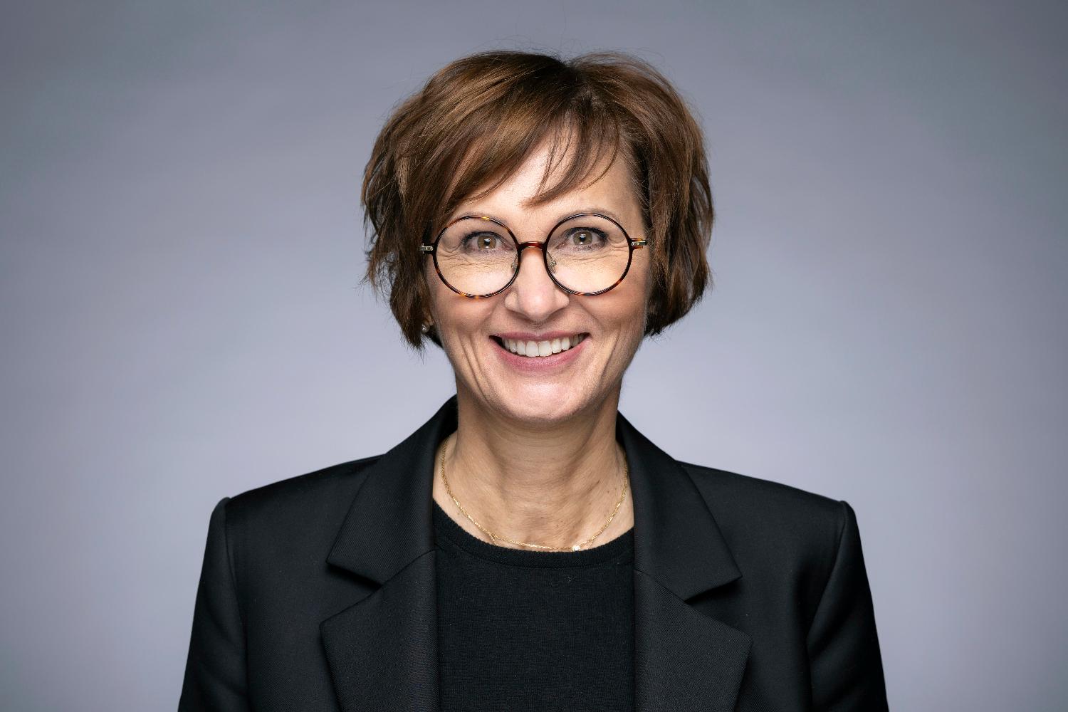 Bettina Stark-Watzinger ist Bundes-Ministerin für Bildung und Forschung