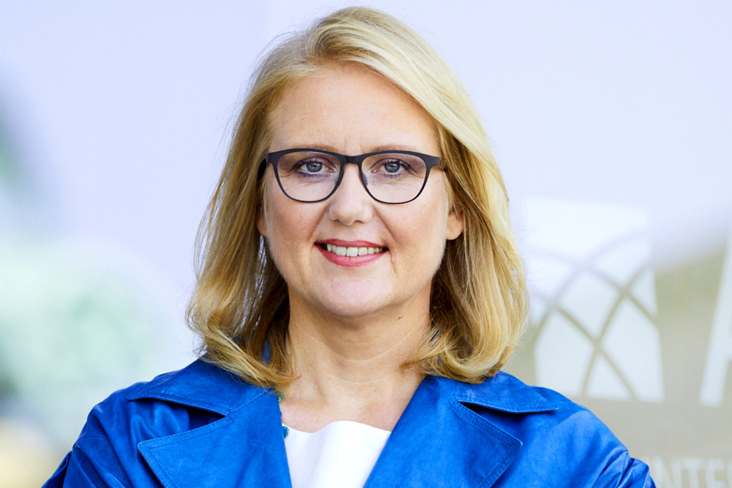 Lisa Paus is Federal Minister for Family Affairs, Senior Citizens, Women and Youth.