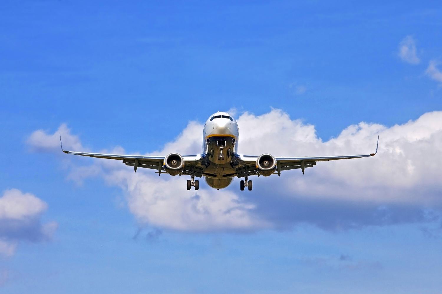 Photo shows an aircraft approaching to land.