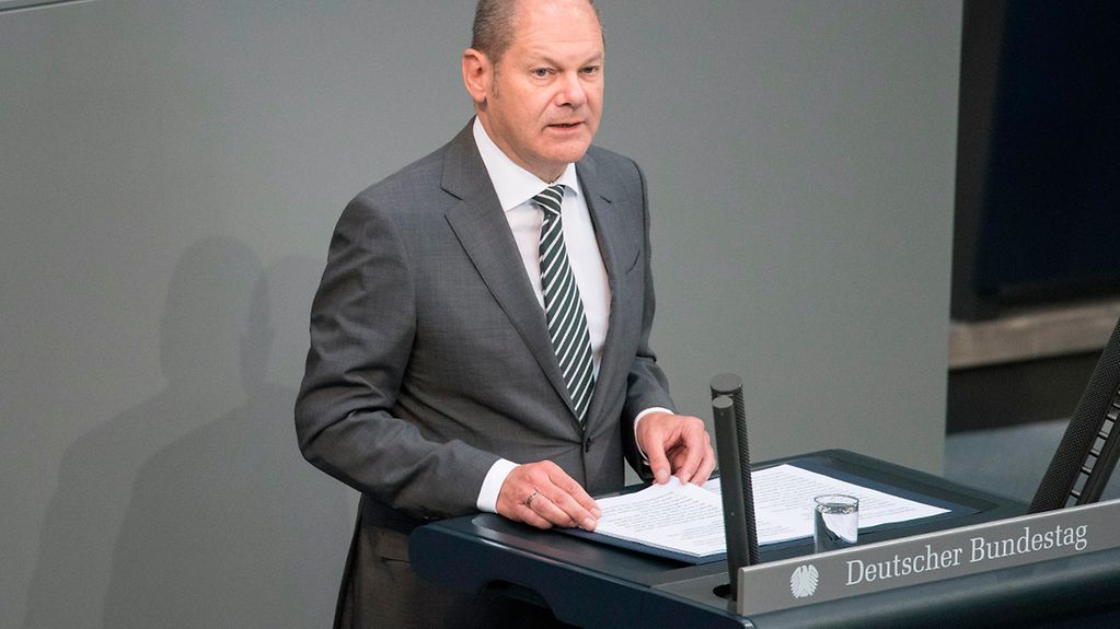 Olaf Scholz, Bundesminister der Finanzen, im Bundestag bei seiner Rede zum Haushaltsgesetz 2018.