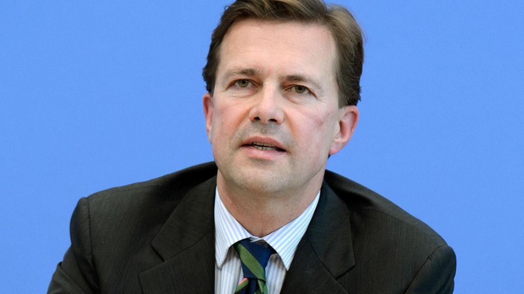 Steffen Seibert, Sprecher der Bundesregierung, während einer Pressekonferenz