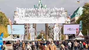 Feierlichkeiten vor dem Brandenburger Tor zum Tag der Deutschen Einheit.