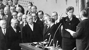 Elisabeth Schwarzhaupt being sworn in as federal minister
