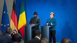 Kanzlerin Merkel trifft Malis Präsident Keïta