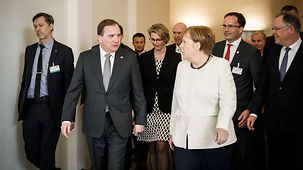 Bundeskanzlerin Angela Merkel bei der Eröffnung der Hannover Messe neben Schwedens Ministerpräsident Stefan Löfven.