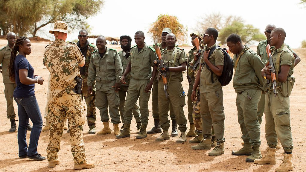 establishing a checkpoint in Mali
