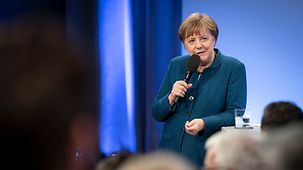 Bundeskanzlerin Angela Merkel beim Bürgerdialog.