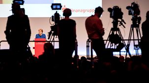 Bundeskanzlerin Angela Merkel spricht auf dem Deutschen Sparkassentag.