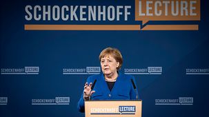 Bundeskanzlerin Angela Merkel hält eine Rede bei der Andreas Schockenhoff Lecture.