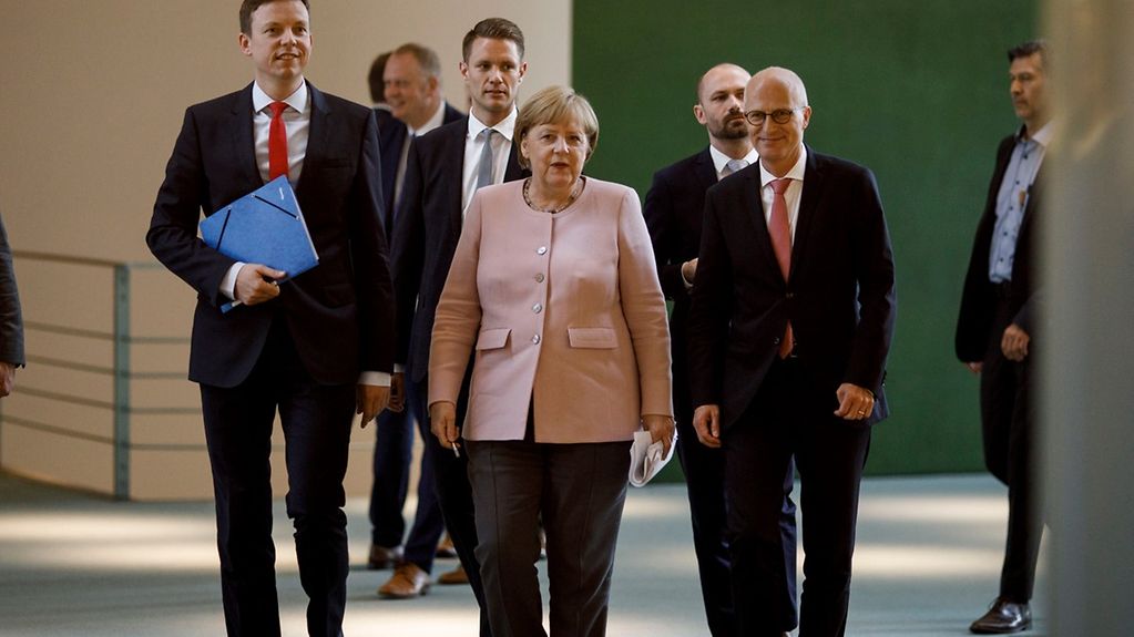 Chancellor Angela Merkel met with the state premiers in Berlin.