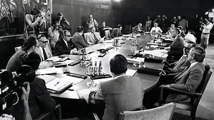 The first Cabinet meeting in the new Federal Chancellery in Bonn on 7 July 1976