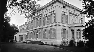 View of the outside of the Palais Schaumburg in Bonn