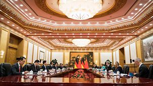 La chancelière fédérale Angela Merkel s’entretient avec Li Keqiang, le premier ministre chinois