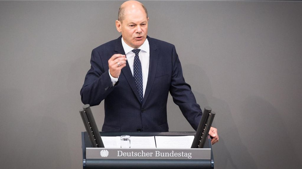 Le ministre fédéral des Finances Olaf Scholz s’exprime devant le Bundestag