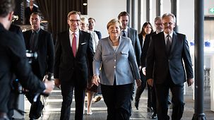 Bundeskanzlerin Angela Merkel beim Jubiläum "70 Jahre Bund der Steuerzahler".