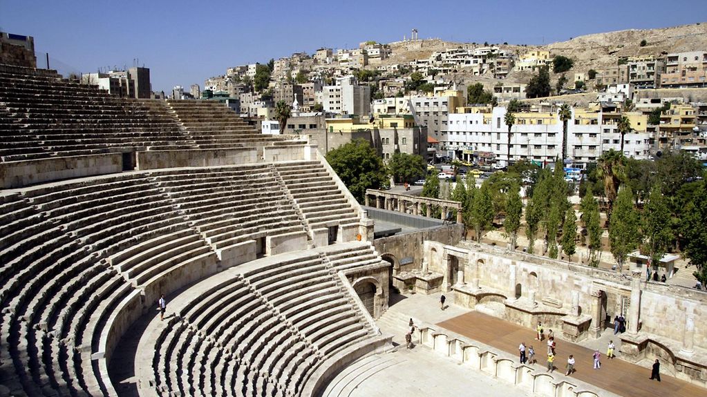 Das alte römische Amphitheater von Amman in Jordanien.