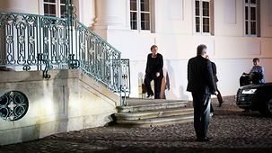 Bundeskanzlerin Angela Merkel kommt zur Kabinettsklausur auf Schloss Meseberg.
