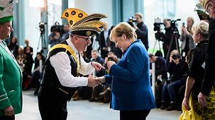 Bundeskanzlerin Angela Merkel beim Karneval-Empfang im Bundeskanzleramt.