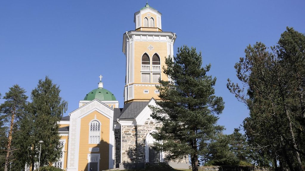 Die größte Holzkirche der Welt im finnischen Kerimäki