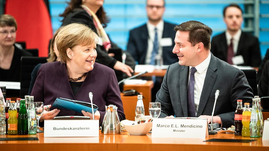 La chancelière fédérale Angela Merkel lors de l’inauguration du Sommet sur l’intégration à la Chancellerie fédérale