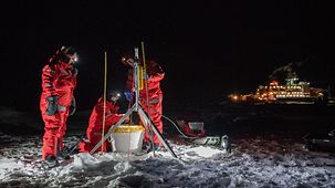 Wissenschaftler in der Arktis