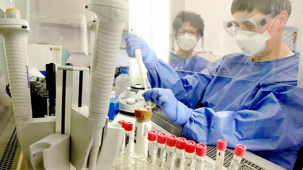 Laboruntersuchungen zu Coronavirus-Verdacht