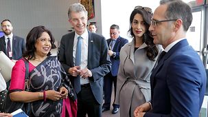 Federal Minister for Foreign Affairs Heiko Maas and UN Ambassador Christoph Heusgen in conversation with human rights lawyer Amal Clooney