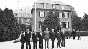 Das erste Gymnich-Treffen der Außenminister der Europäischen Wirtschaftsgemeinschaft (EWG) 1974.