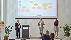 Vorstellung der Arbeitsgruppenergebnisse beim Expertengespräch zur Digitalen Bildungstransformation