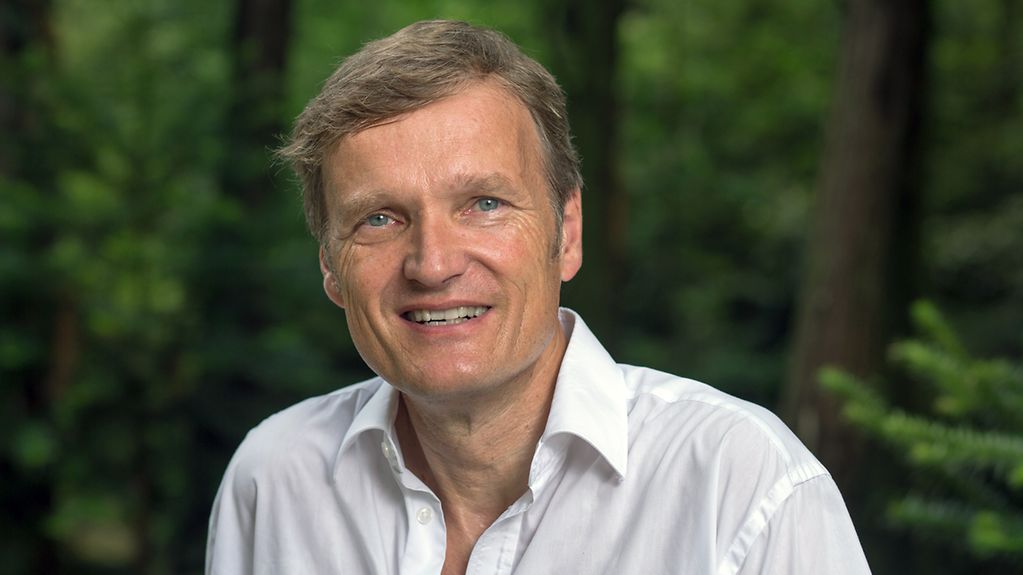 Dr. Karsten Sach