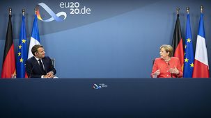 La chancelière fédérale Angela Merkel et le président français Emmanuel Macron pendant une conférence de presse à l’issue de la réunion du Conseil européen à Bruxelles