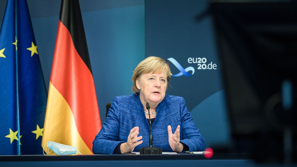 Kanzlerin Merkel während ihre Redebeitrags per Videoschalte auf der Jahreskonferenz des Europäischen Netzwerks für nachhaltige Entwicklung.