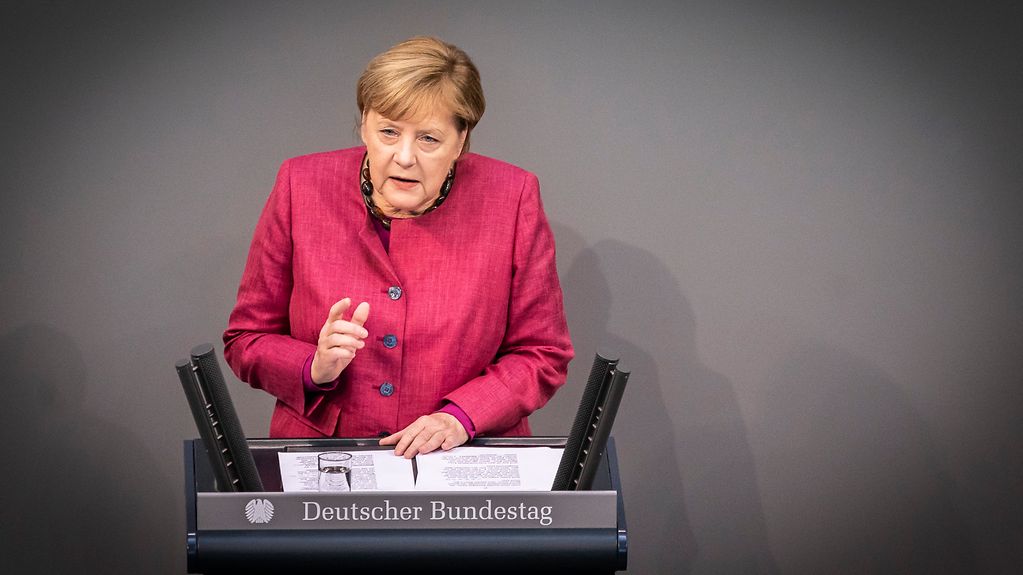 Speaking in the German Bundestag, Chancellor Angela Merkel explains the decisions taken to address the pandemic.