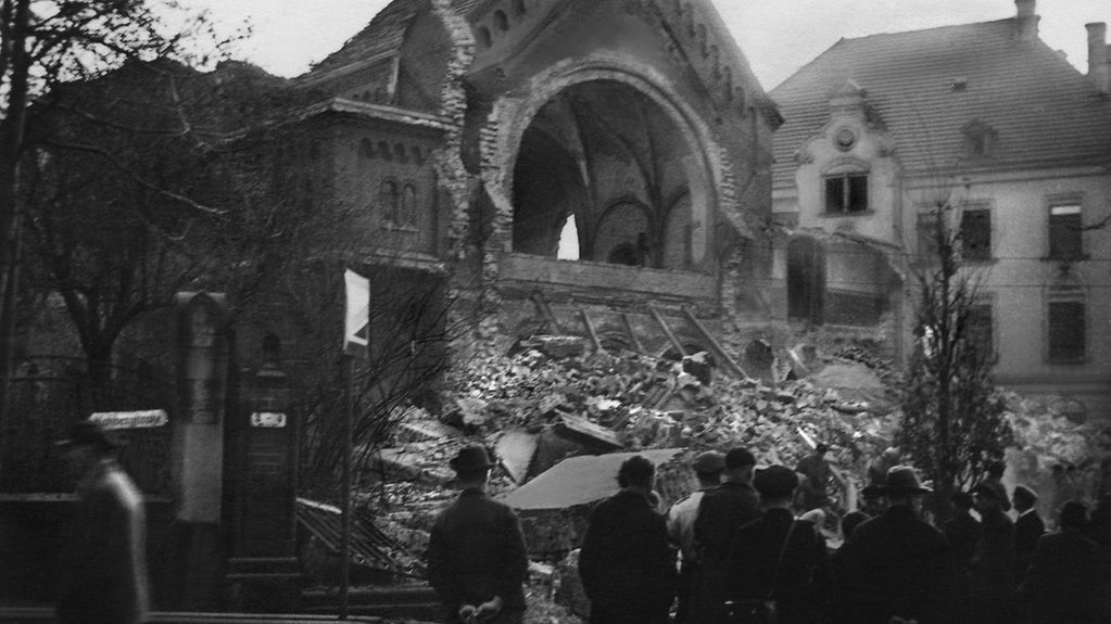Synagoge in Chemnitz, die in der Pogromnacht schwer zerstört wurde.