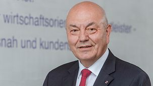 Dr. Dieter Pfortner 