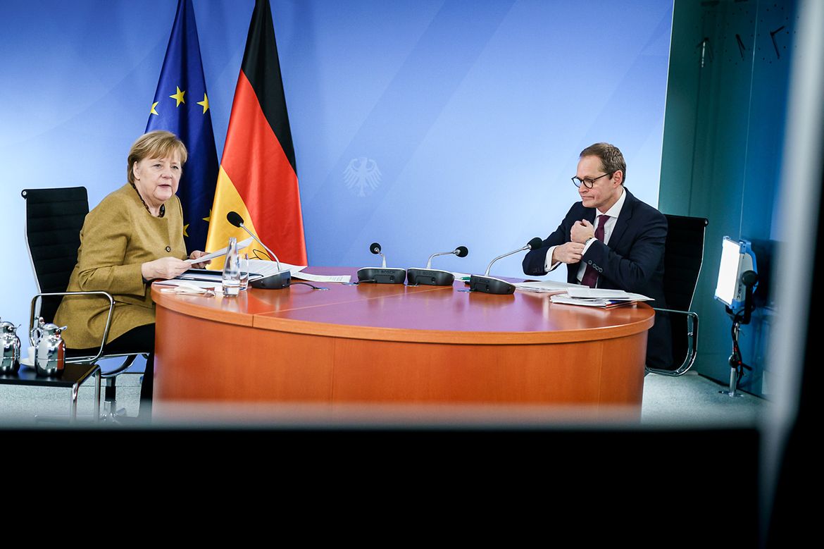 Bundeskanzlerin Angela Merkel bei der Besprechung mit den Länderchefs zum weiteren Vorgehen in der Corona-Pandemie.