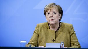 Bundeskanzlerin Angela Merkel während der Pressekonferenz im Anschluss an die Besprechung mit den Länderchefs zum weiteren Vorgehen in der Corona-Pandemie.