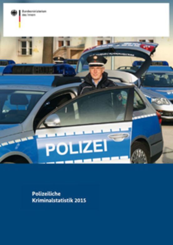 Titelbild der Publikation "Polizeiliche Kriminalstatistik 2015"