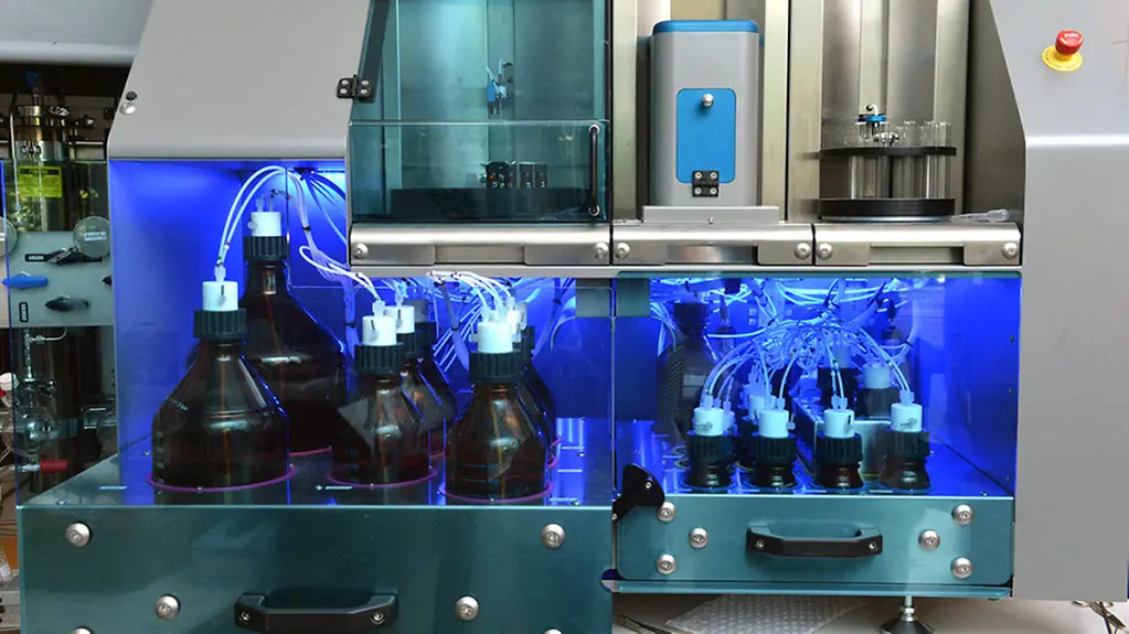 Syntheseautomat für Kohlenhydrate der Forschungsgruppe vom Max-Planck-Institut für Kolloid- und Grenzflächenforschung